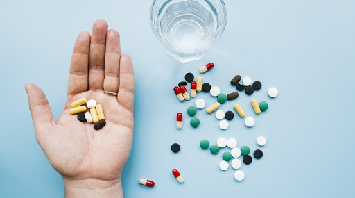 Dia Nacional do Uso Racional de Medicamento alerta para os riscos da automedica&ccedil;&atilde;o