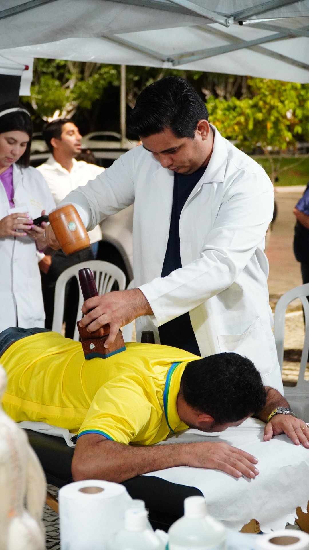 ​A&ccedil;&atilde;o do CRF-AM leva atendimento de sa&uacute;de para Orla da Ponta Negra 