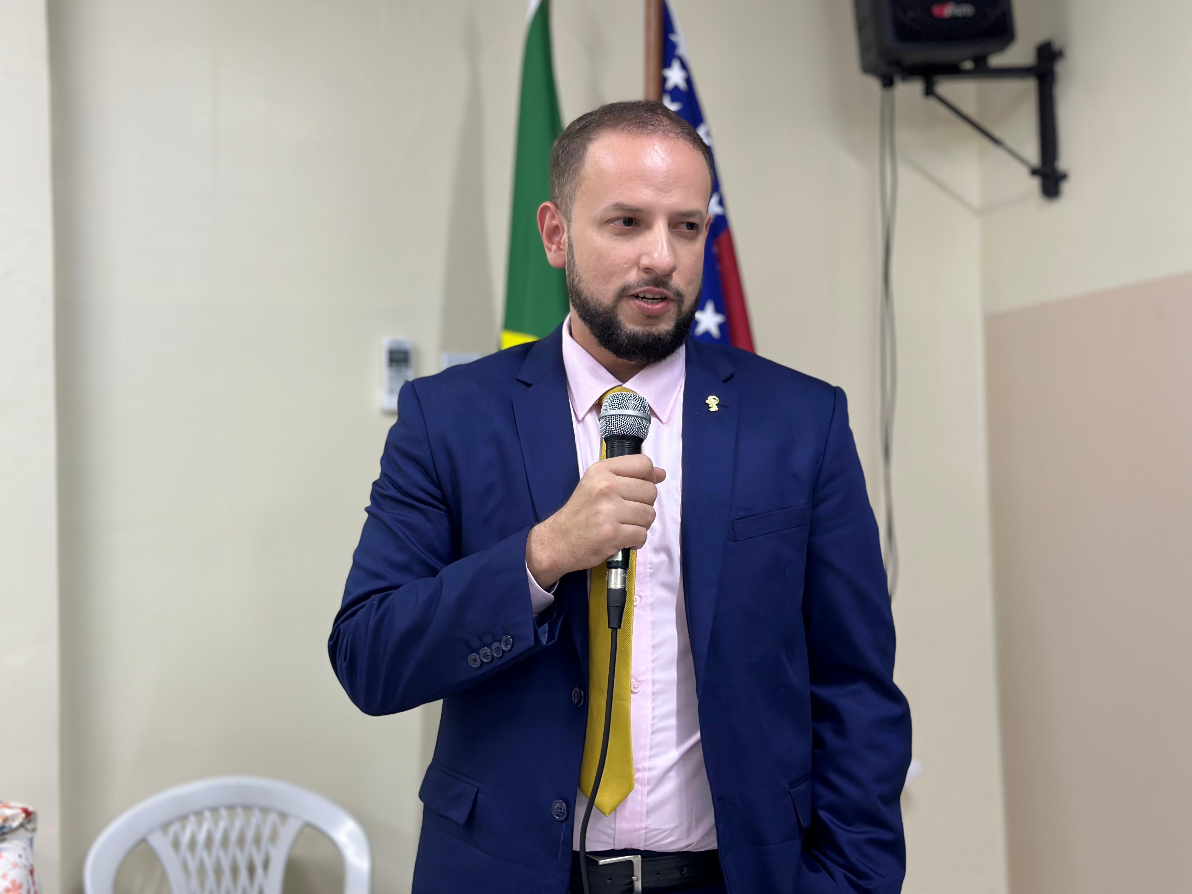 Nova gest&atilde;o come&ccedil;a os trabalhos no CRF-AM