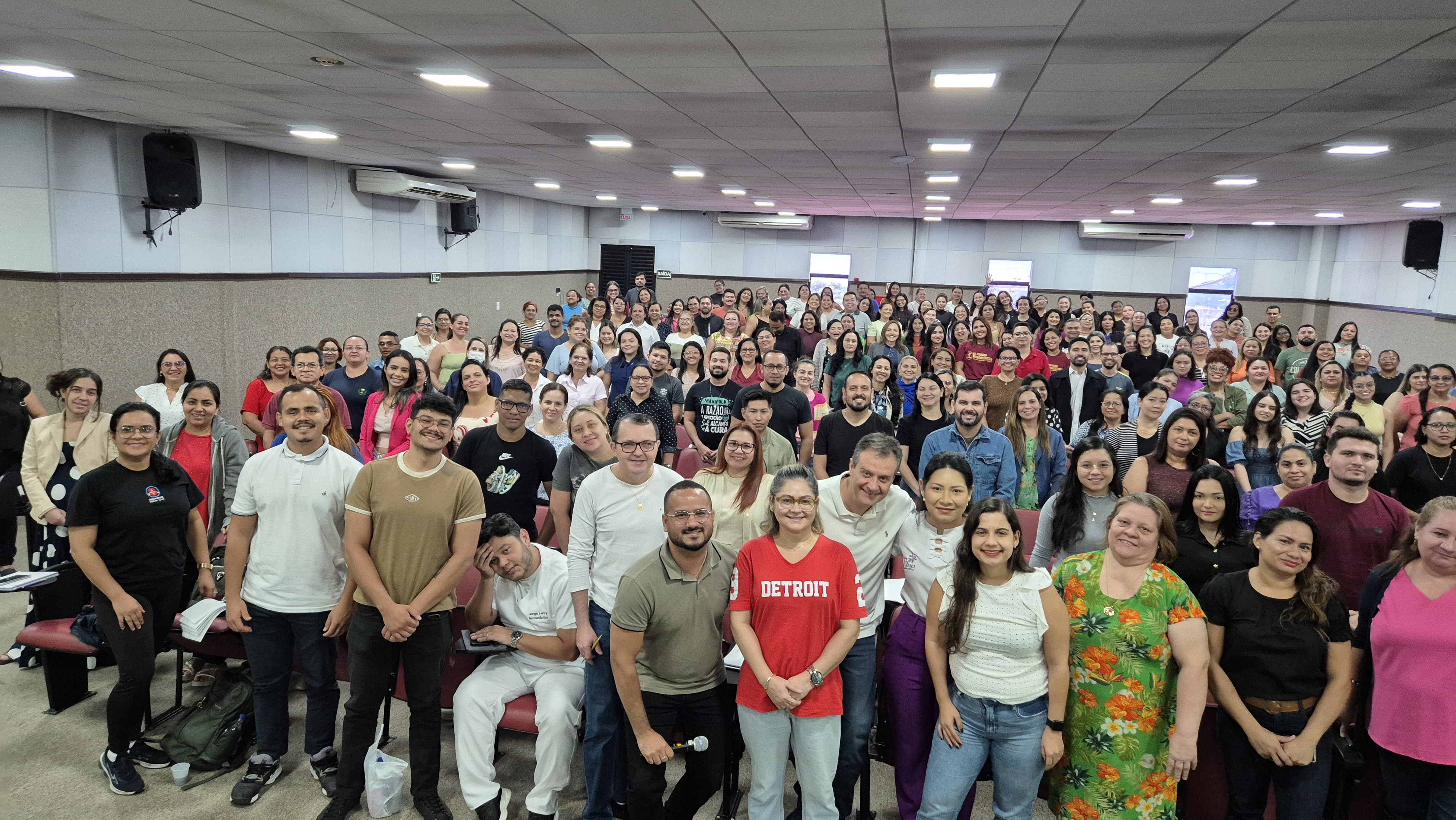 2&ordm; m&oacute;dulo do curso Cuidado Famarc&ecirc;utico &eacute; realizado em Manaus